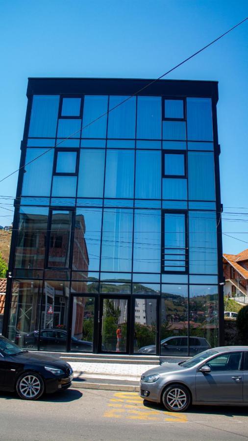 Glass Apartmani 노비파자르 외부 사진